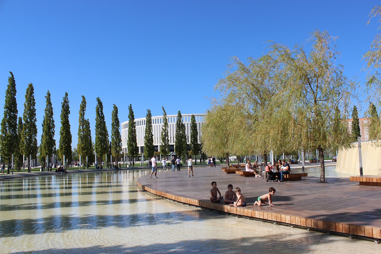 防线告急！皇马迎战阿拉维斯遭遇史上最严重伤病潮，两将成最后堡垒
